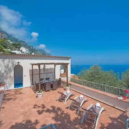 San Giovanni * Praiano